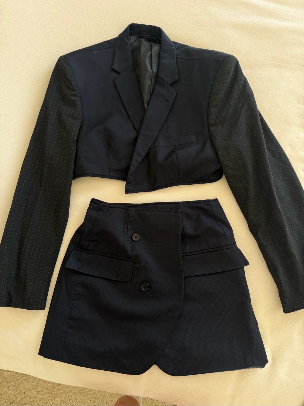Cropped Navy Women's Blazer and skirt (set) - Tailored